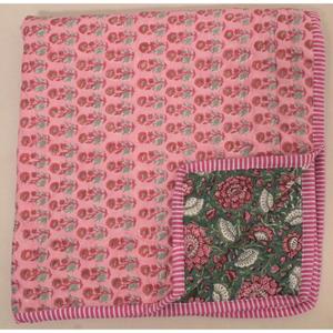 Couverture bébé réversible faite à la main, style classique, en coton à motifs floraux, couverture pour tout-petit, literie bohème pour chambre d'enfant, logo personnalisable, toutes saisons - Product Image 4