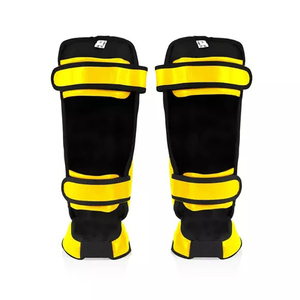 Espinilleras Fairtex de Alta Calidad para Entrenamiento de Muay Thai y Kickboxing, Personalizadas al por Mayor, de Cuero PU Profesional para MMA - Product Image 4