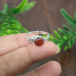 Anillo de Cabujón de Cornalina Roja Natural, Plata de Ley 925, Hecho a Mano, Diseño Vintage con Motivos Enrollados, Anillo de Piedras Preciosas para Mujer, Joyería al por Mayor - Product Image 5