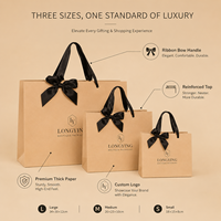 Sacs de shopping en carton personnalisés de luxe avec ruban et poignée, logo imprimé, emballage cadeau pliable et réutilisable pour vêtements