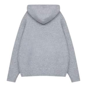 Sweat à capuche gris chiné doux et confortable en mélange de coton avec poche kangourou et cordon de serrage réglable, idéal pour un usage décontracté en hiver - Product Image 2