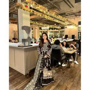 TENDANCE GEORGETTE BRODERIE DENTELLE TRAVAIL TOP PALAZZO AVEC DUPATTA NOIR - Product Image 1