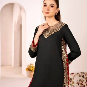 Conjunto de traje de fiesta étnico de diseñador: Kurti bordado de Mul Chanderi puro con palazzo de seda romana y dupatta con borde de encaje Nazmin - Product Image 1