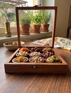 Boîte à épices en bois artisanale avec couvercle, 9 compartiments, Masala Dabba, plateau de service pour fruits secs, organisateur de rangement de cuisine écologique - Product Image 2