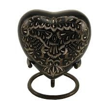 Urne funéraire noire en forme de cœur avec motif de feuille argentée pour cendres d'adultes, urne souvenir en forme de cœur pour cendres masculines et féminines - Product Image 5