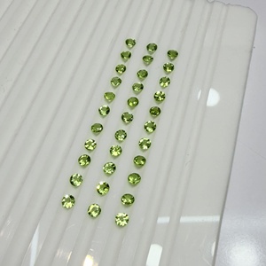A J Gems - Gemas Sueltas de Peridoto Natural, Corte Brillante Redondo, Verde con Juego de Color/Fuego, de la India (Rajasthan), para la Elaboración de Joyas - Product Image 3