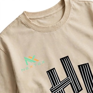 T-shirt personnalisé à motif graphique HI pour homme, avec citation positive, rayé, col rond, logo brodé, vente en gros d'usine OEM - Product Image 5