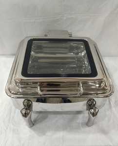 Plat de service de luxe en acier inoxydable avec finition miroir, durable et écoresponsable, idéal pour les réceptions - Product Image 6