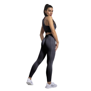 Conjunto de Yoga para Mujer, Top Deportivo sin Costuras con Tirantes Finos y Cuello Redondo, Leggings de Cintura Alta, 2 Piezas, Ropa Deportiva con Estampado en Contraste - Product Image 6