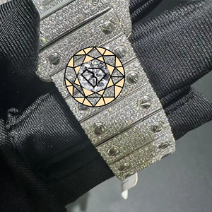 Reloj de Cuarzo Personalizado de Acero Inoxidable con Incrustaciones de Moissanita Cuadrada de Lujo, con Esfera de Números Romanos, Estilo Hip Hop - Product Image 5
