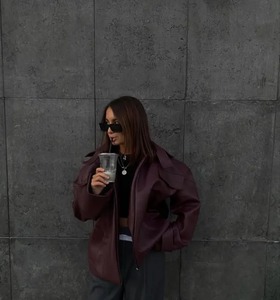 Chaqueta de cuero color burdeos para mujer, chaqueta extragrande de piel de cordero, abrigo elegante estilo streetwear, moda otoño invierno - Product Image 1