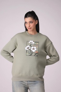 Sudadera Oversize de Mujer de Color Liso con Hombros Caídos, Cuello Redondo, Manga Larga, Tejida 100% Algodón, Cortavientos y Ecológica - Product Image 4