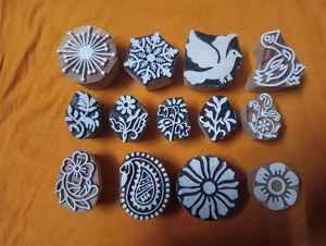 Bloques de Impresión de Madera Sostenibles Tallados a Mano para Impresión Textil, Sellos de Impresión de Tela Grabados, Impresión Artesanal Floral - Product Image 5