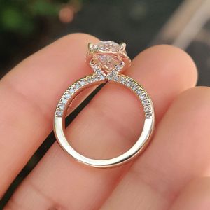 Bague de fiançailles de luxe en or massif 18 carats avec diamant taille ovale, bijoux fins classiques pour femmes - Product Image 3