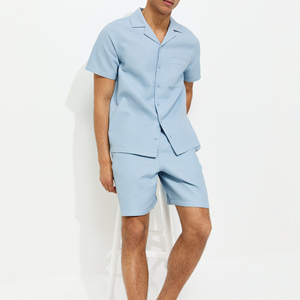 Shorts de sport pour hommes en polyester à séchage rapide, personnalisables avec logo, pour basketball, football et rugby, double couche en mesh, vente en gros - Product Image 1