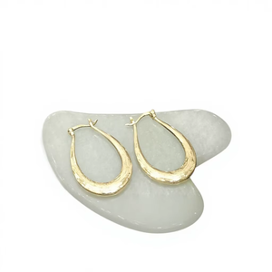 ต่างหูแบบห่วงสีทองขายส่งสำหรับผู้หญิง สไตล์โบฮีเมียน โลหะผสมเรียบง่าย เครื่องประดับโดดเด่น ผลิตในอินเดีย ราคาโรงงาน - Product Image 1