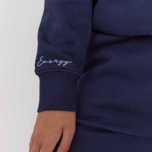 Ensemble 2 pièces tricoté respirant pour femme avec LOGO personnalisé, style streetwear décontracté d'été, pantalon court en coton couleur unie longueur genou et sweat à capuche - Product Image 4