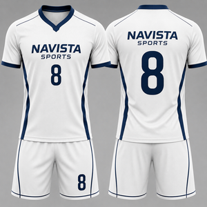 ชุดฟุตบอลแบบกำหนดเอง - เสื้อผ้าระบายอากาศ แห้งเร็ว เป็นมิตรกับสิ่งแวดล้อม ป้องกันรังสียูวี ผลิตจากโพลีเอสเตอร์ 100% กางเกงขาสั้น |   การพิมพ์แบบซับลิเมชั่น OEM - Product Image 4