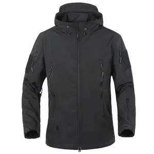 2023 Heren Waterdichte Softshell Tactische Jas Met Capuchon Zwarte Herenjassen Voor De Winter