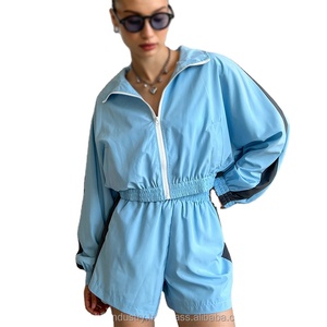 ชุดวอร์มผ้าไนลอน2ชิ้นสำหรับผู้หญิงชุดวอร์มสีล้วนและกางเกงวิ่งแบบมีฮู้ด Moq 2ชิ้นผลิตตามสั่ง - Product Image 2