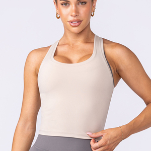 Venta al por mayor de camisetas sin mangas para mujer, tipo espagueti, de punto de calidad, con cuello en U, estilo casual, de color liso, básicas, tipo crop top. - Product Image 1