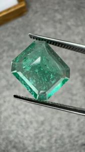 Émeraude naturelle colombienne de 4,23 carats, taille octogonale, facettée, pierre précieuse non montée pour bague, pendentif, collier, bijoux de luxe - Product Image 2