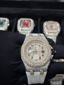 Reloj Cronógrafo Mecánico de Lujo con Moissanita y Acero Inoxidable, Tono Oro y Plata, Esfera Totalmente Pavimentada, Estilo Hip Hop Brillante - Product Image 3