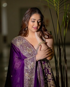 ชุด anarkali ดีไซเนอร์ล่าสุดชุด foux georgette งานปักลำดับงานกับ salwar kameez fatema แฟชั่นงานแต่งงาน - Product Image 2