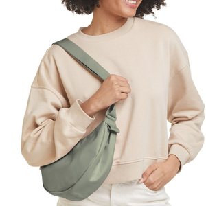 Servicio OEM y ODM, precio al por mayor, bolso de hombro con nuevo diseño, color sólido, bolsos de hombro para damas. - Product Image 6