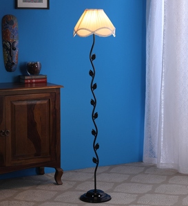 Lampe de sol club de luxe avec abat-jour en tissu blanc et base métallique, OEM ODM, faible MOQ, prix d'usine, vente en gros, approvisionnement en vrac - Product Image 3