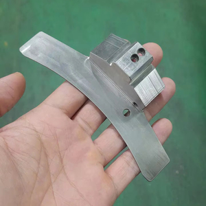 Piezas de Mecanizado CNC de Metal, Ingeniería de Precisión OEM en Vietnam - Product Image 1