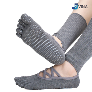 Custom <b>Women's</b> 5 Toe Crew Slouch Pilates Grip <b>Socks</b> Non Slip Yoga Barre Dance Spandex Knitted Sweat-Absorbent Cross Straps ODM - Product Image 1