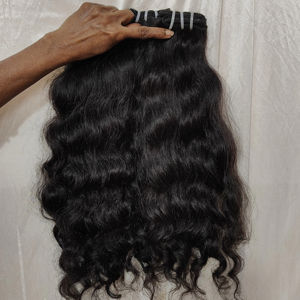 South Tirupati Temple Extensiones de cabello ondulado natural Estilos de ondas afro naturales Cabello humano crudo de 30 pulgadas Suministrado por Chennai India - Product Image 1