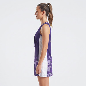 Maillot de netball pour femmes avec col en V, maillots de netball pour femmes 100% polyester, maillot de netball sans manches pour femmes - Product Image 3