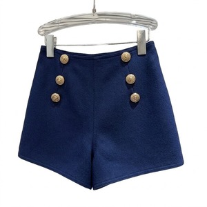 Shorts Oxford Azul Marino de Cintura Alta Estilo Náutico con Botones Dorados, Corte Regular para Mujer - Product Image 1