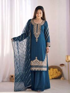 Nouvelle tenue de mariage pour femmes, robe Sharara en soie avec broderies et perles lourdes - Product Image 4