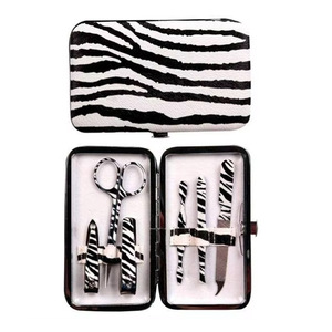 Ensemble de manucure et pédicure en acier inoxydable 3 en 1, coupe-ongles, ciseaux, outil de beauté, utilisation à domicile ou en salon, emballage en boîte - Product Image 6