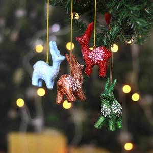 Ornement de Noël en papier mâché fait main en forme de renne, décoration traditionnelle pour arbre de Noël, couleur et logo personnalisés - Product Image 2