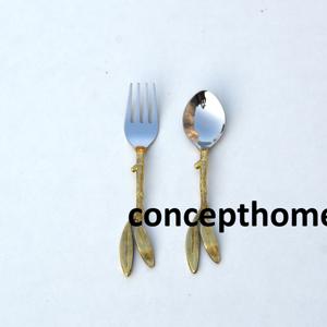 Ensemble de couverts en métal, cuillère, fourchette, couteau en acier inoxydable de qualité supérieure, pour une table élégante et une décoration de cuisine raffinée - Product Image 1