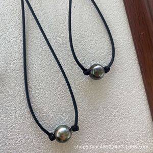 สร้อยคอมุกดำตาฮิติ จูจี้ ขนาด 10-11 มม. ขายส่ง ดีไซน์เรียบง่ายแต่ทันสมัย พร้อมสัมผัสความเป็นเอกลักษณ์จากผู้ผลิต - Product Image 2