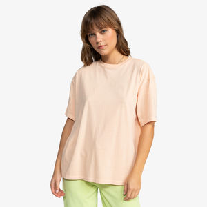 เสื้อยืดผู้หญิงทรงหลวมคุณภาพสูง ผลิตจากผ้าโพลีเอสเตอร์/คอตตอน ลายทาง คอวี สไตล์ลำลอง สตรีทแวร์ ใส่สบาย เป็นมิตรต่อสิ่งแวดล้อม - Product Image 1