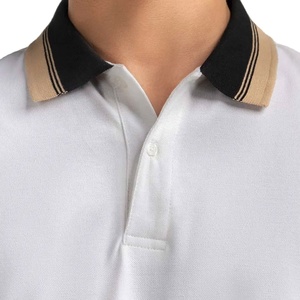 Diseño personalizado contraste de color para hombre Polo personalizado de manga corta de tela transpirable para hombre Polo camisetas para oficina y ropa casual - Product Image 5