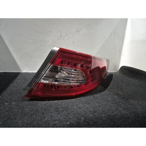 Luz Trasera Derecha Usada Optima 924022T100 - Product Image 1