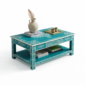 Mesa de Centro Cuadrada Artesanal con Incrustaciones de Resina y Hueso en Forma de Tulipán, Mesa de Cóctel Moderna para Sala de Estar en Verde con Base Metálica con Acabado Dorado - Product Image 4