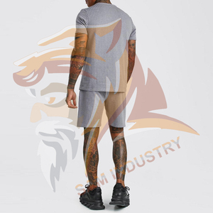 Conjunto de Dos Piezas de Verano para Hombre, Camiseta y Pantalones Cortos Cómodos, de Primera Calidad, al por Mayor - Product Image 2