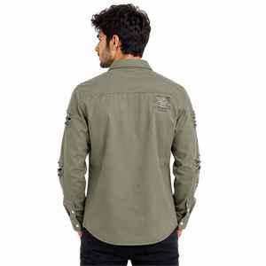 Chemise en jean vert olive pour homme, manches longues, col rabattu, coupe classique, style délavé, couleur unie, respirante - Product Image 3
