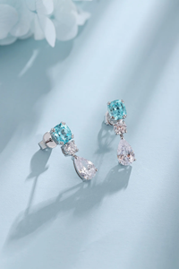 Pendientes de oro blanco con aguamarina y diamantes cultivados en laboratorio con corte pera, joyería clásica para bodas - Product Image 4