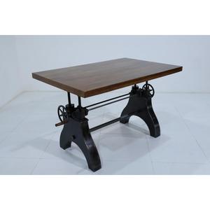 Mesa de Comedor Rectangular Rústica Industrial Ajustable y Resistente con Tablero de Madera y Estructura Metálica para Uso en Hoteles - Product Image 4