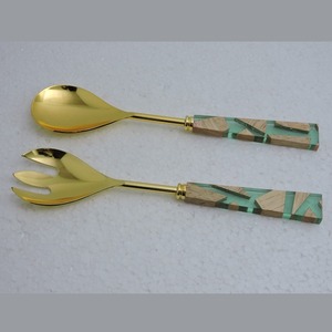 Servidor de Ensaladas de Acero Inoxidable con Acabado Dorado, Diseño Moderno y de Lujo para Hoteles y Salones de Banquetes, Productos Personalizados - Product Image 2