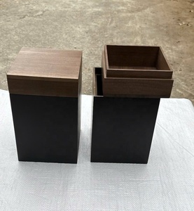 Urna de Madera Hecha a Mano, Caja de Cremación en Forma de Cubo, Acabado en Madera Natural, Duradera, Recuerdo Conmemorativo para Adultos - Product Image 4